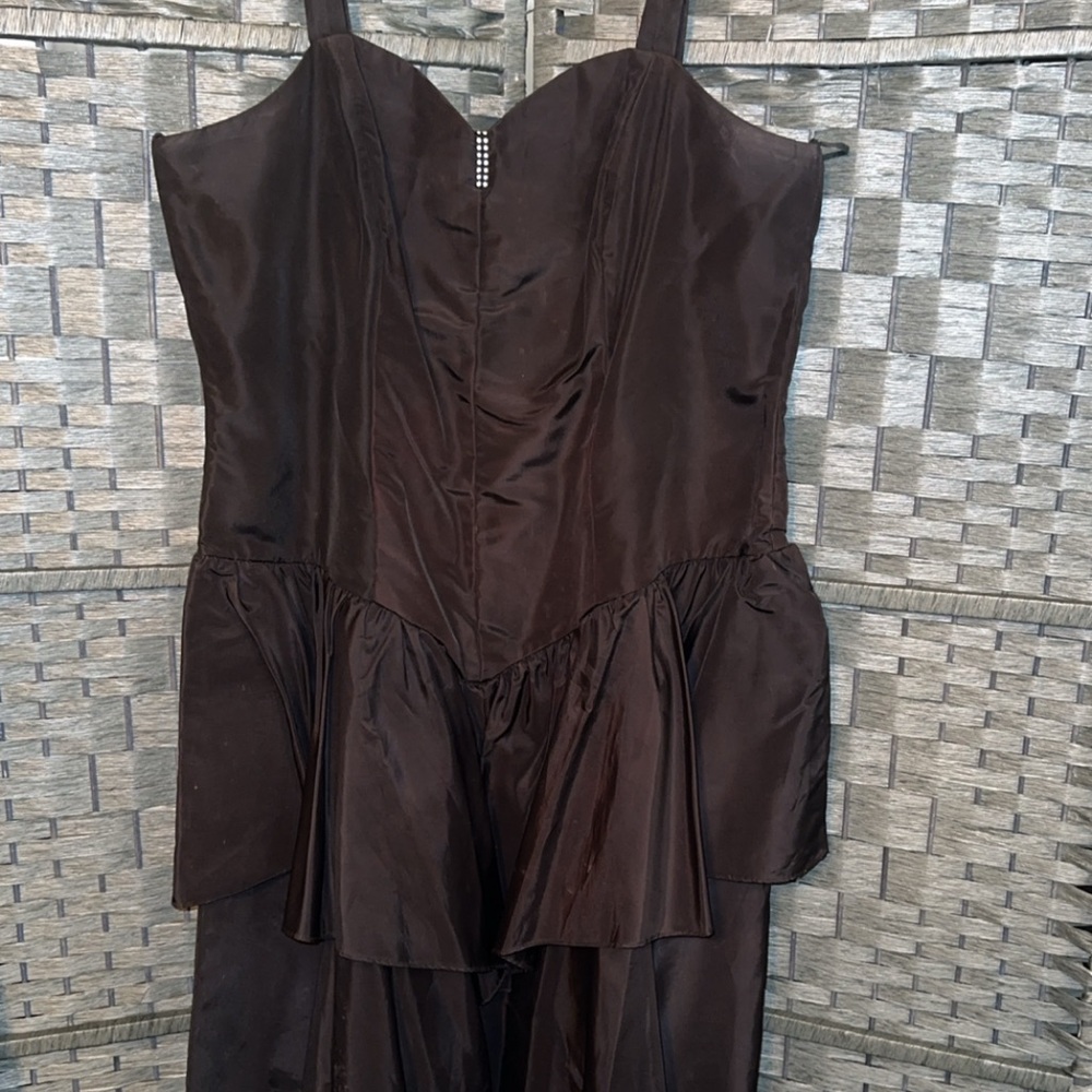 Vintage Black Formal Dress Size 18 - Peplum Waist & Rhinestone Detail